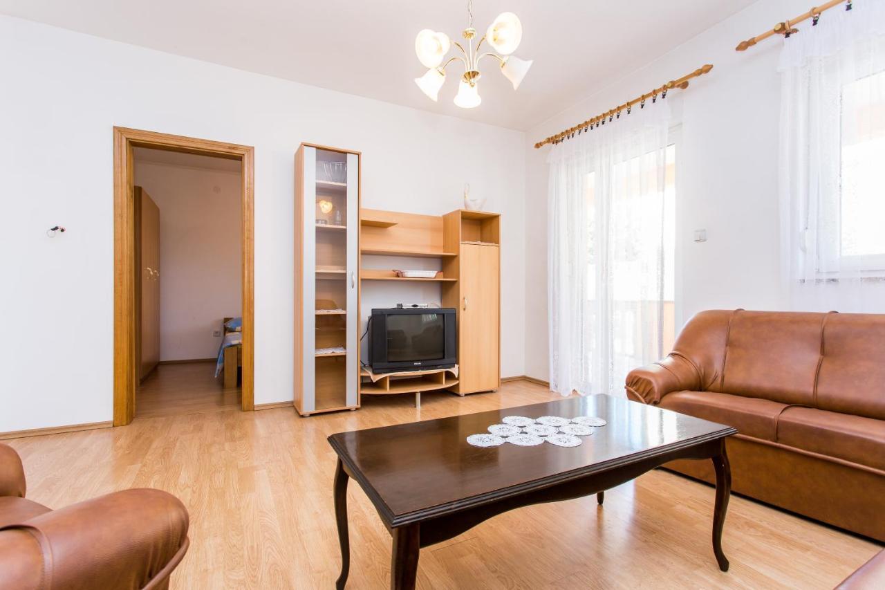 Apartman Justinic Šilo Exterior foto