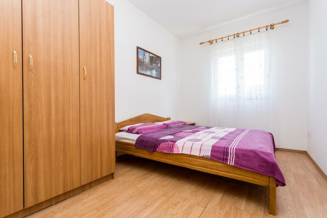 Apartman Justinic Šilo Exterior foto