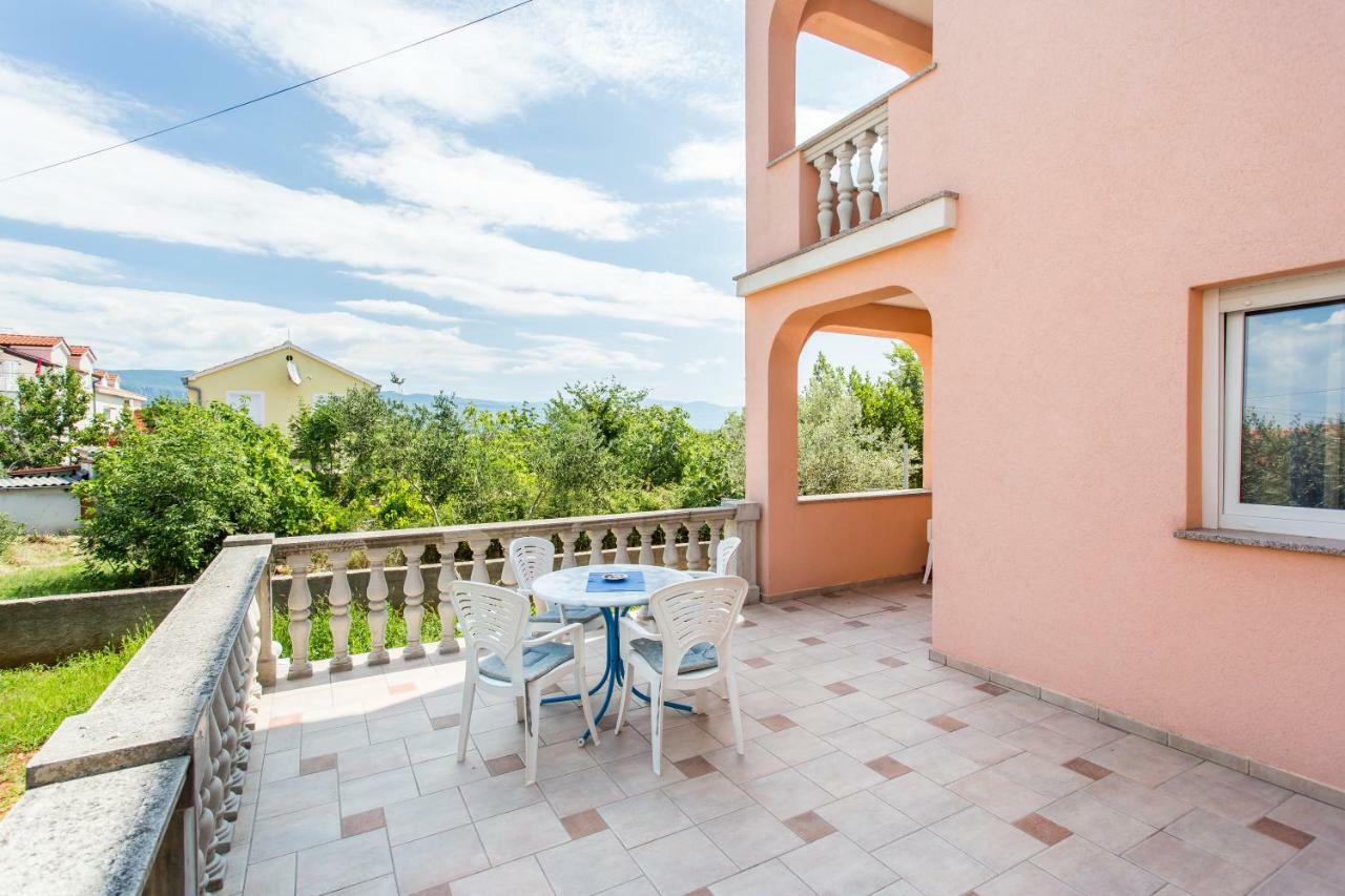 Apartman Justinic Šilo Exterior foto